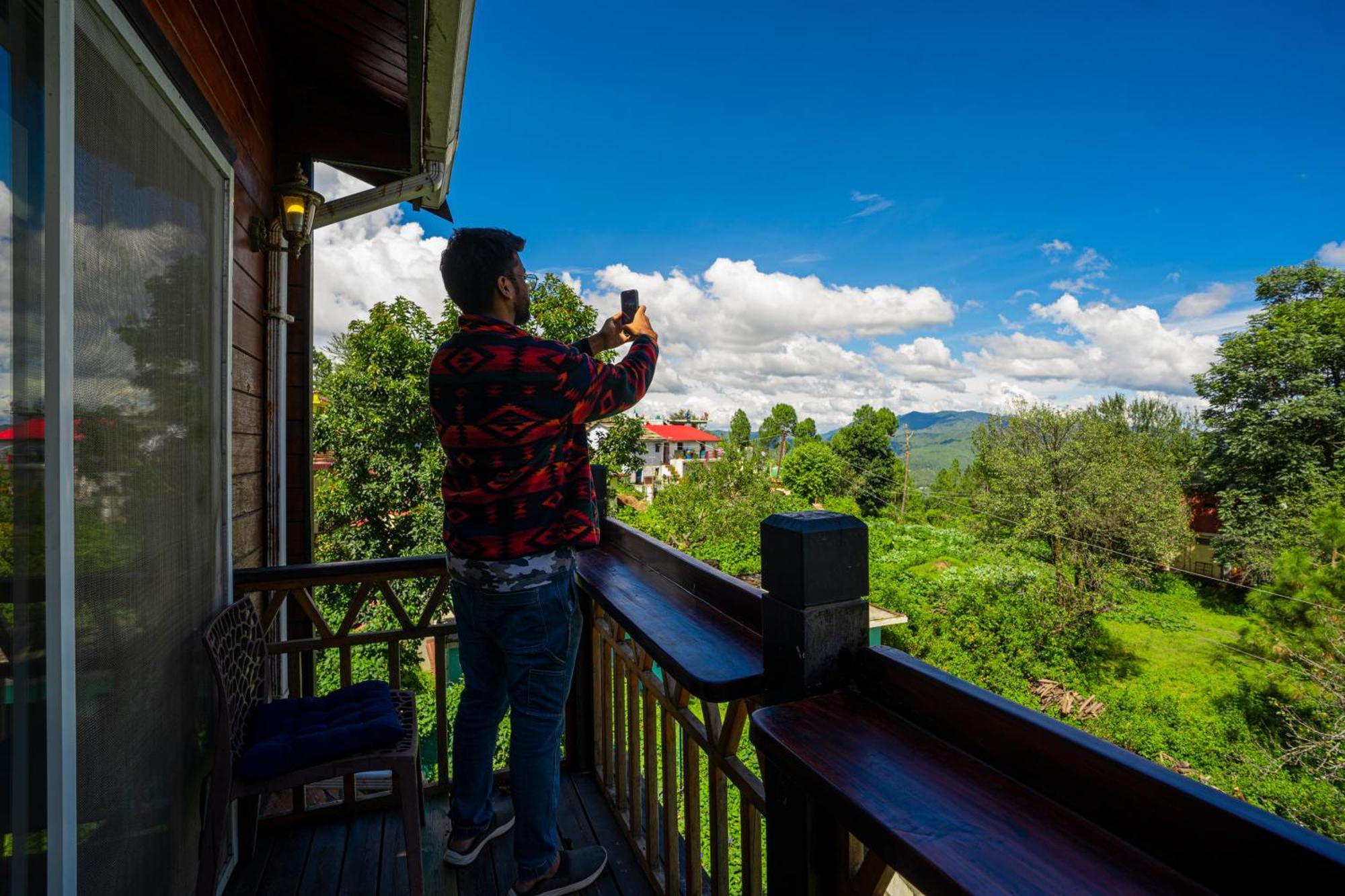 The Hosteller Kasar Devi Almora Esterno foto